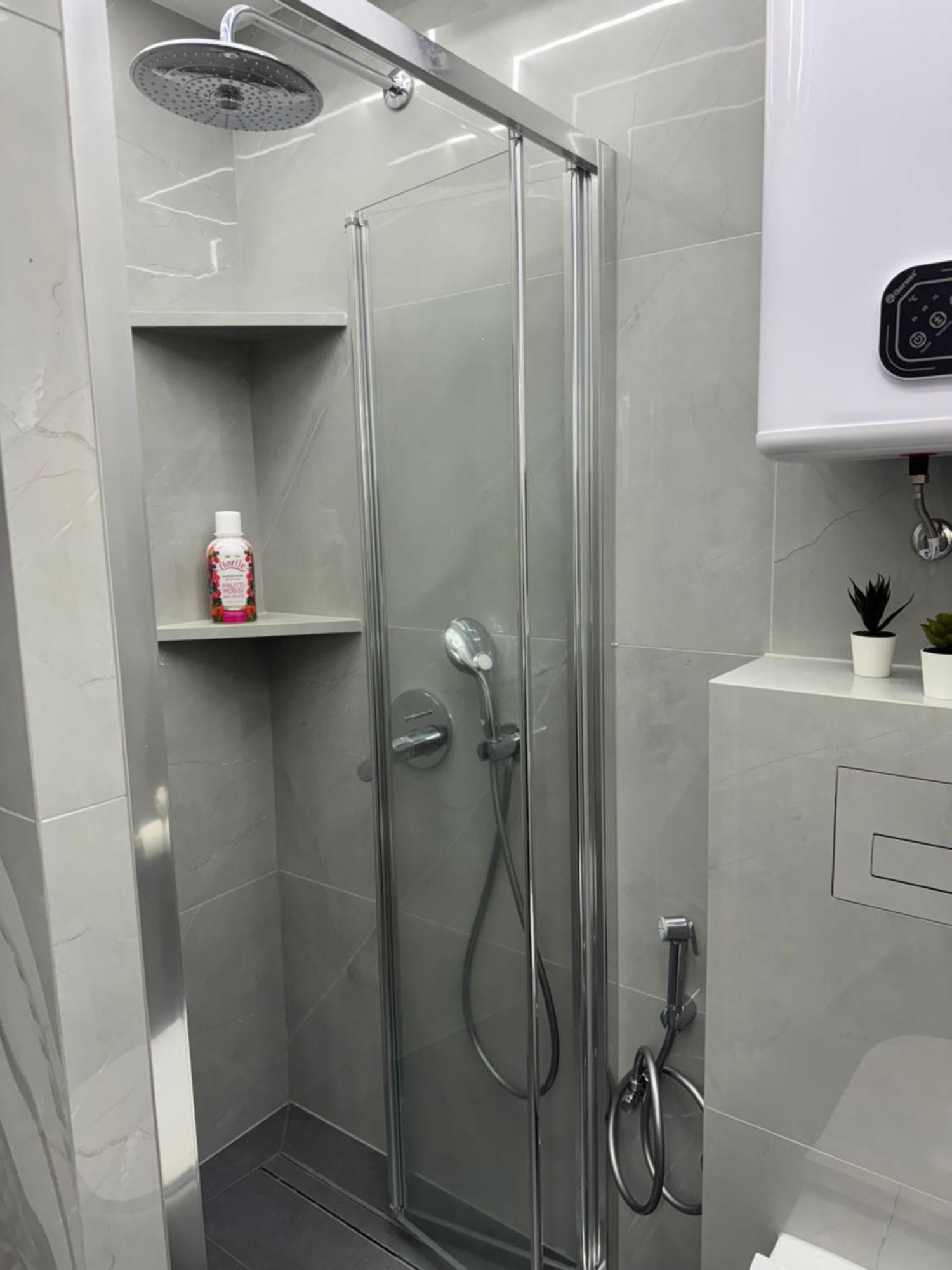J&M Apartment كوتور المظهر الخارجي الصورة